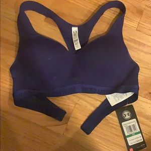 Under Armour Sports bra NEVER WORN